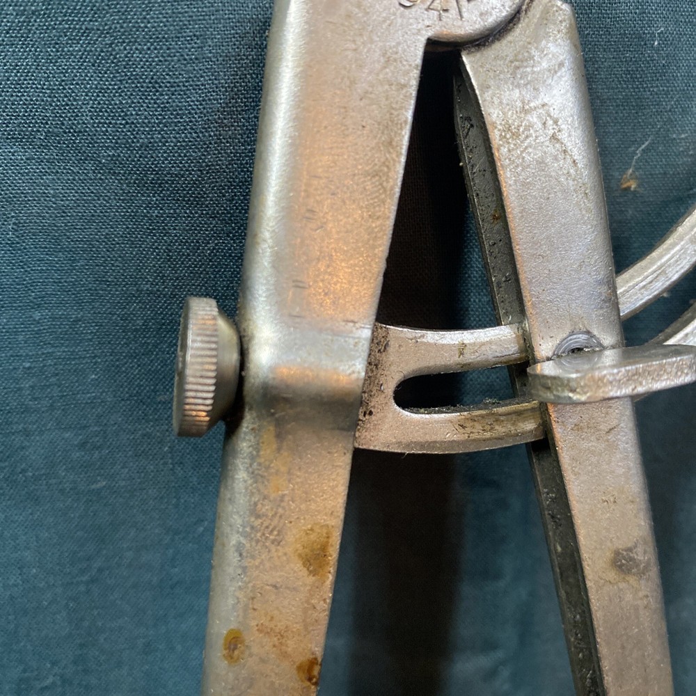 Dunlap 3941-8 Divider With Fine Adjustment Measuring