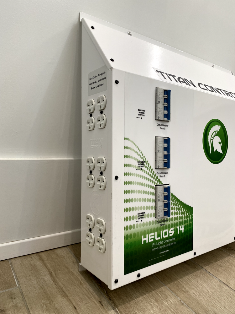 TITAN CONTROLS HELIOS 14 – 24 Grow Light Controller with Timer