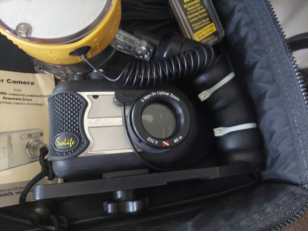 Sealife DC500 Underwater Camera Case & Digital Flash Only **READ!** CLEAN