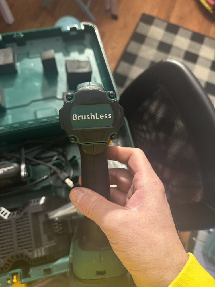 Sata 18v Brushless Drill Driver Kit