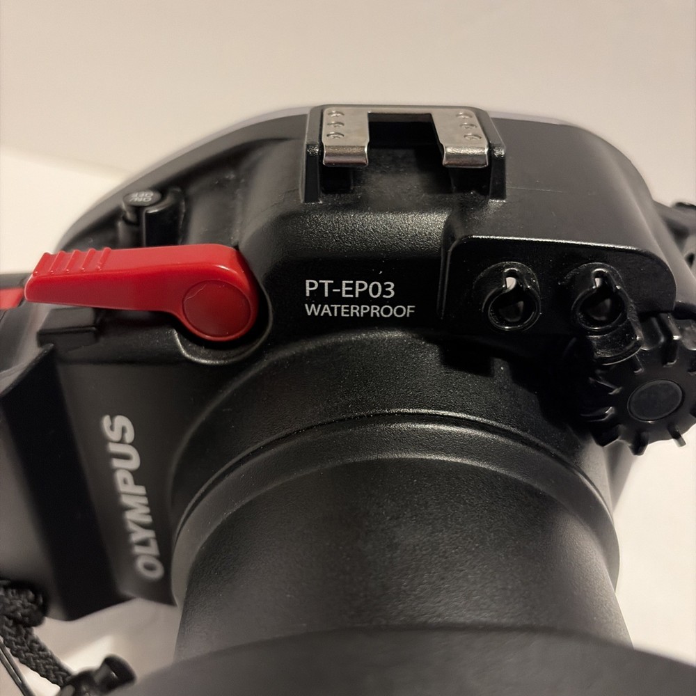 Olympus PT-EP03 PEN Underwater Case For E-PL2 Digital Camera