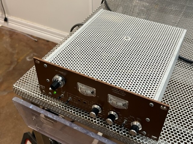 MKS CONTROLLER TYPE 252A-1-VPOSPPC