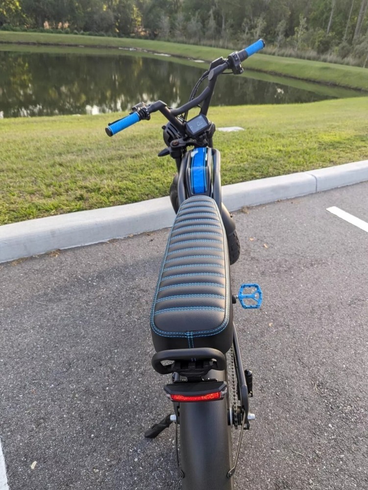 Revv1 Extended Seat
