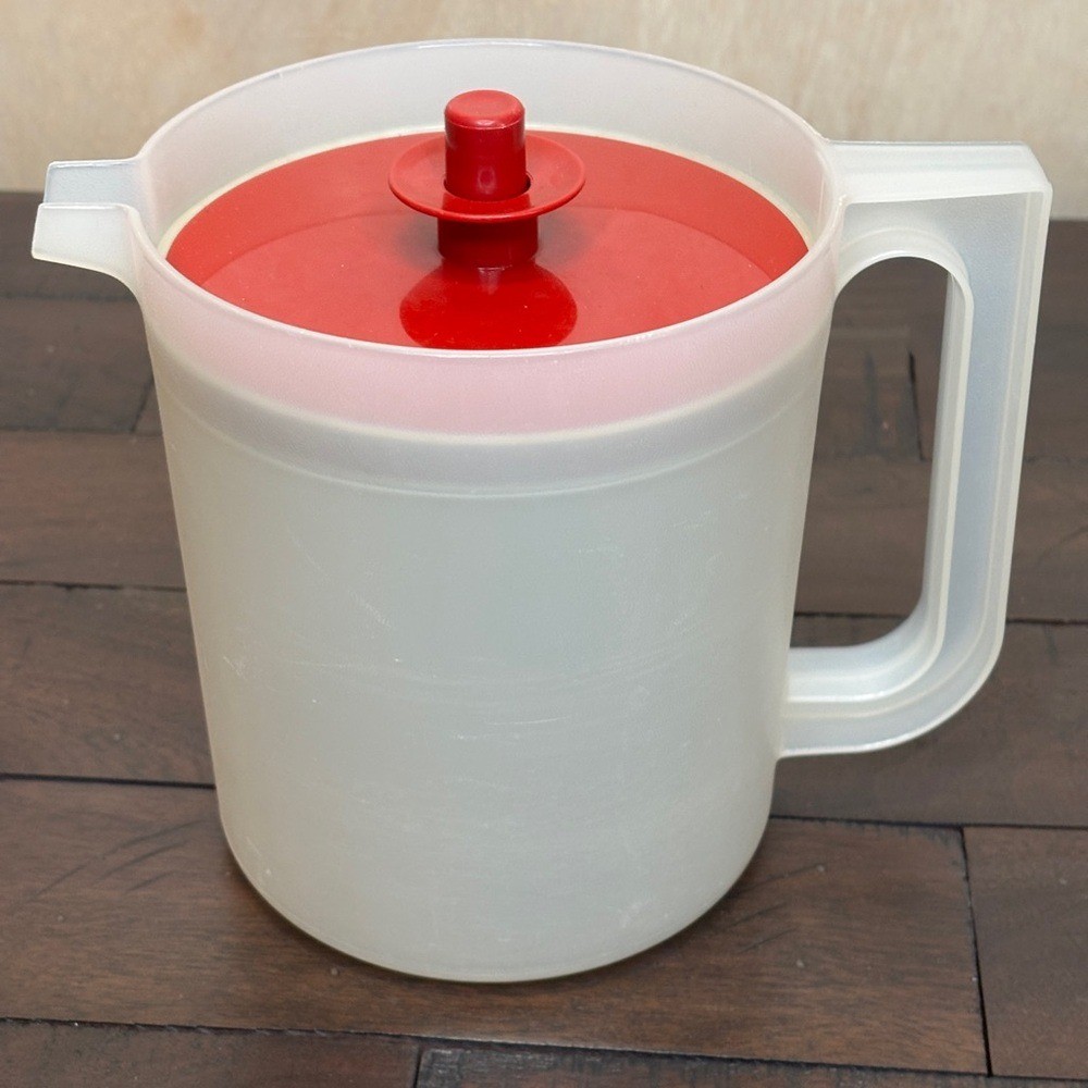Vintage Tupperware Pitcher 1.5 quart sheer with red push-button sealing lid
