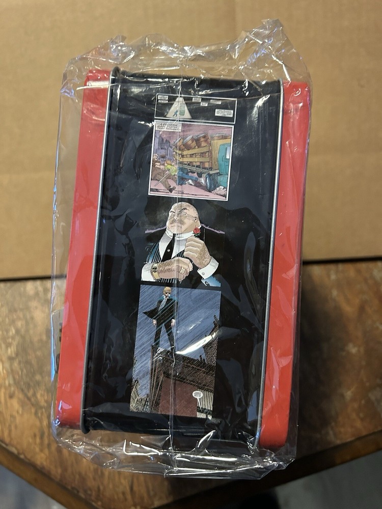 DAREDEVIL LUNCHBOX w/ THERMOS! NEW!
