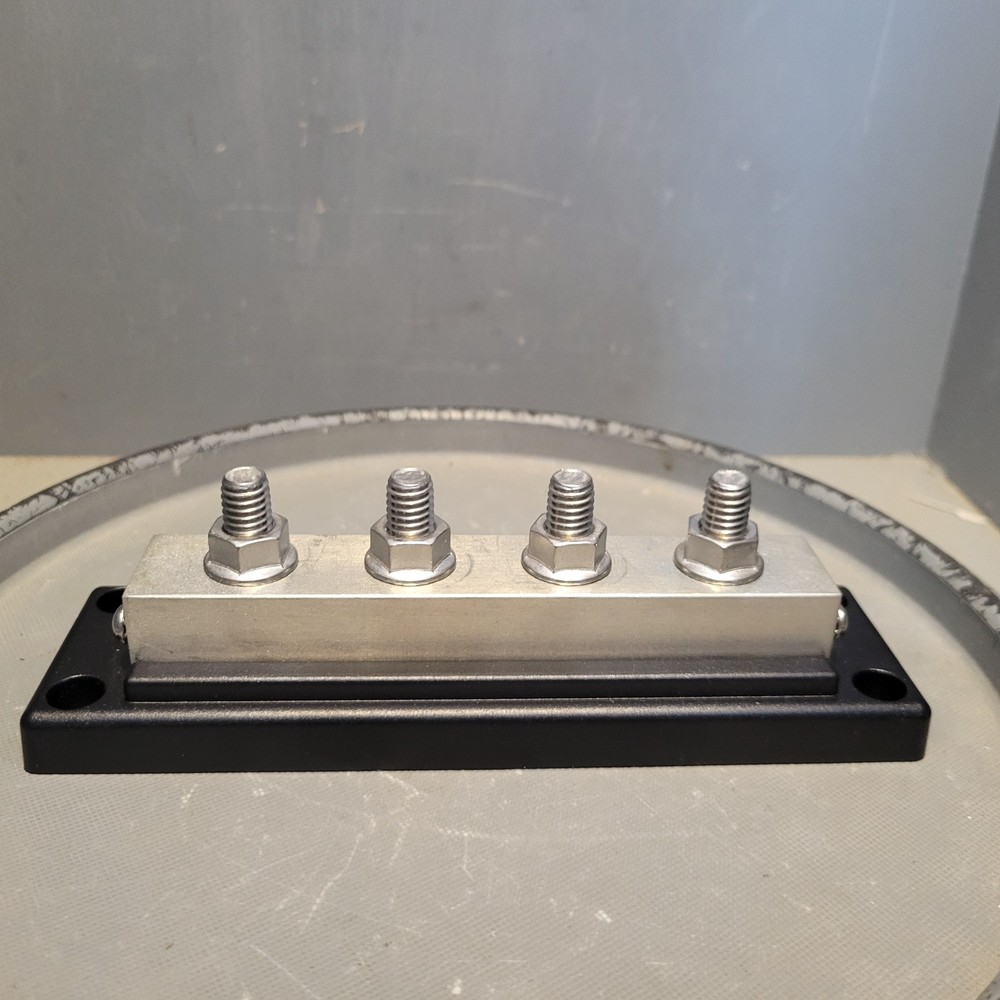 Victron Energy Busbar