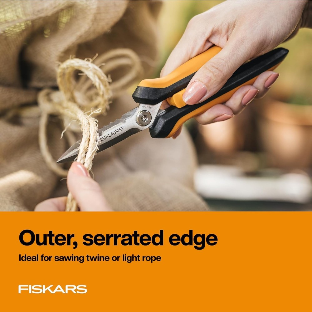 Fiskars® Multipurpose Garden Snips (8") Advanced 3-in-1 Blade Technology