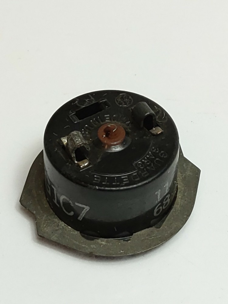 KLIXON MOTOR PROTECTOR 3ARG1C7 (NOS)