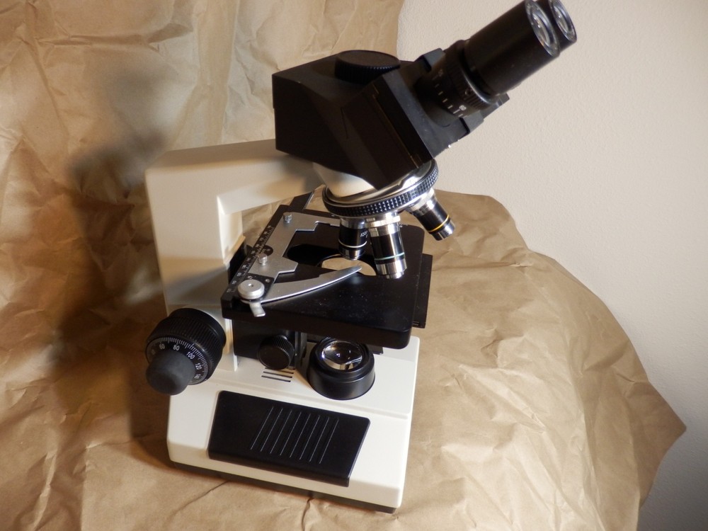 OMAX 40X-2000X LED Compound  Microscope