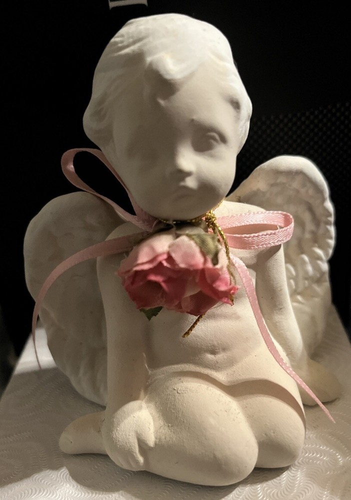 home decor christmas angel with present