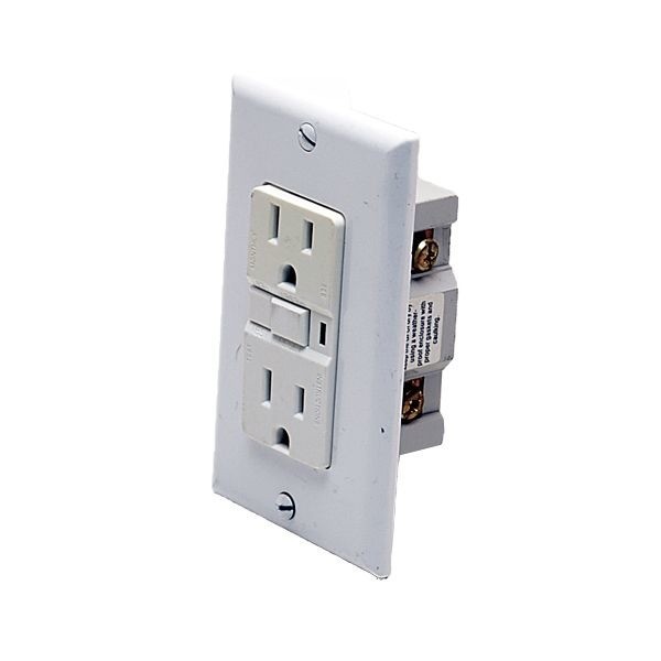 Boat Outlet Plug | 120 Volt Off White