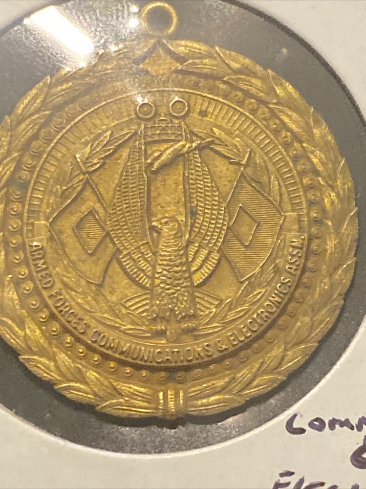 Armed Forces Communication And Electronics Medallion Token Undated
