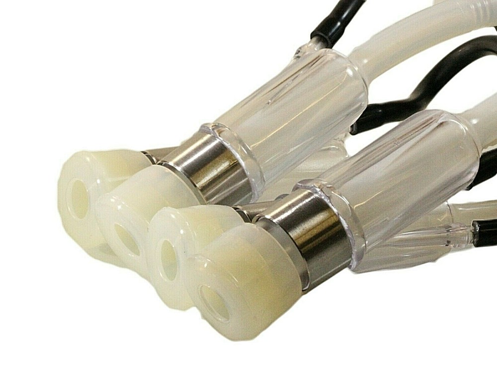 Cow Milking Cluster 200cc Silicone Liners (Size: Medium)/Acrylic Shells, Melasty