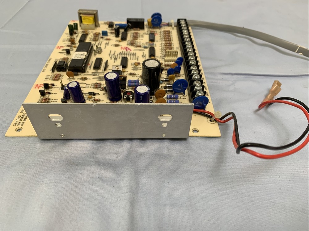 Brinks BHS - 1202B / 1200B Control Board. Sentrol SCM67203632