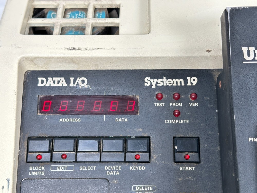 Data I/O 990-1903 System 19 Unipak
