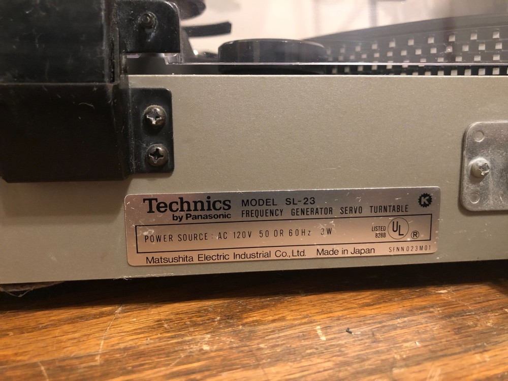 Working Vintage Technics SL-23 Turntable, New Belt