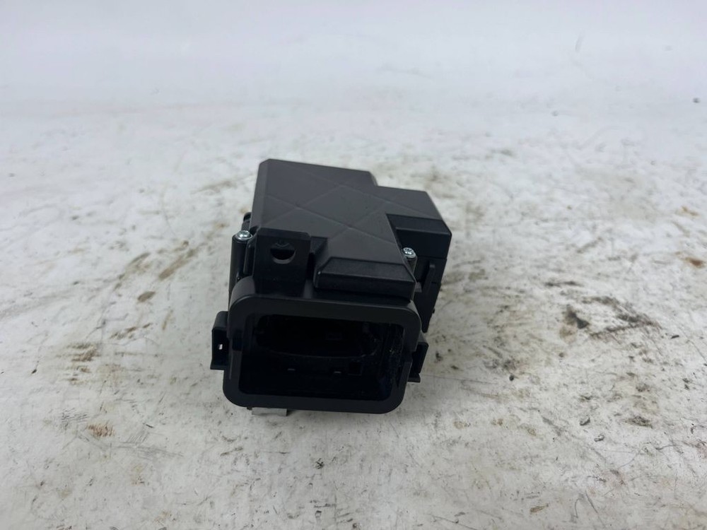 Audi S4 8K S5 8T Engine Starter Control Switch Reader 8K0909131D