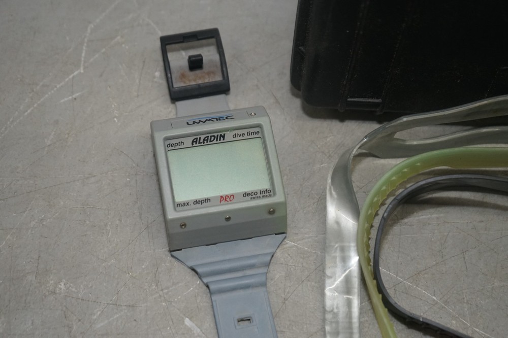 ^ Uwatec Aladin Pro Dive Computer #X5467