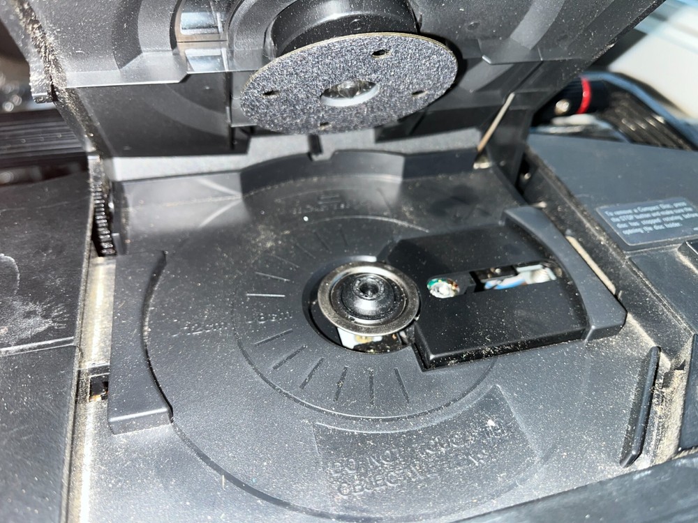 JVC RC-X3 CD Portable System 1988 Read Description