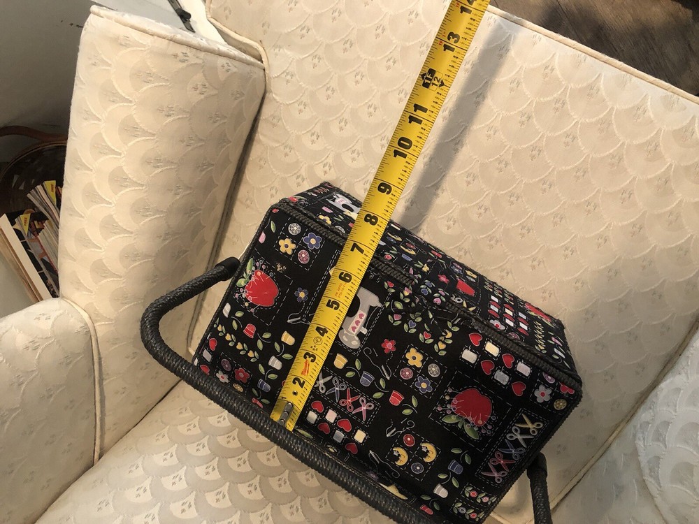 Vtg Sewing Basket
