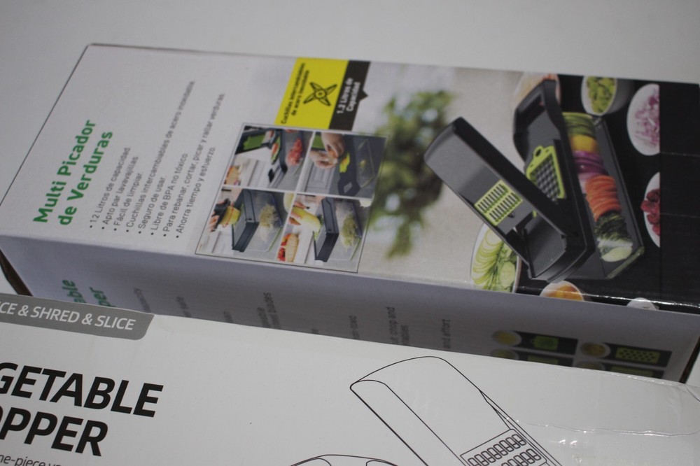 2 SETS VEGETABLE CHOPPER