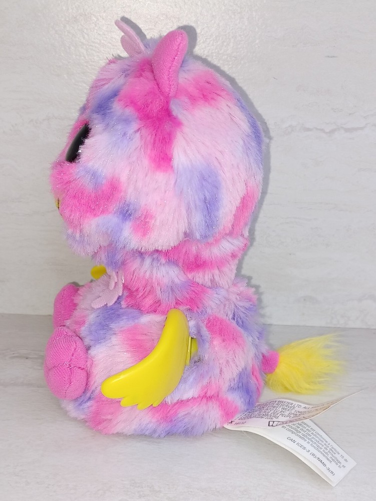 Hatchimals Spin Master Pink Giraffe Yellow Wing Interactive Toy Works EUC *Video