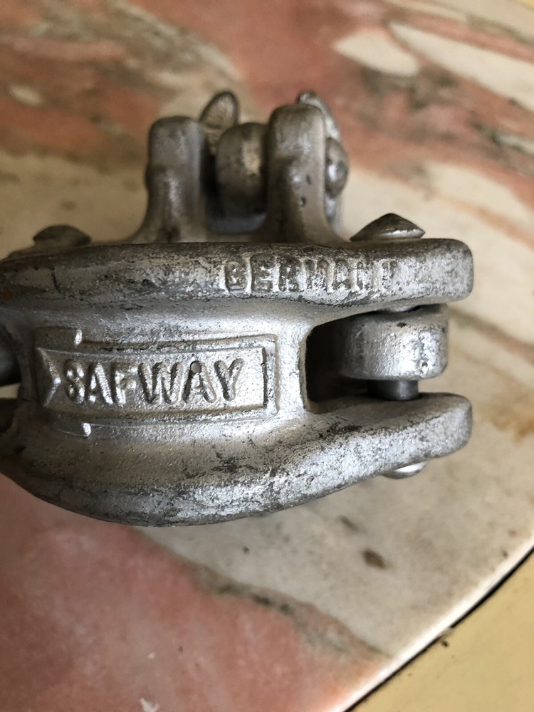 Rigging 2” Pipe Connector 90 degree Safway Germany Lighting Pole