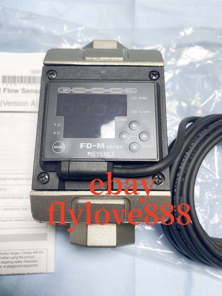 FD-M50ATP KEYENCE Liquid flow meter brand new DHL