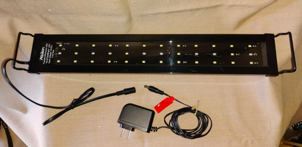 Aqueon Optibright LED Light 18-24" White/Red, Blue Modes