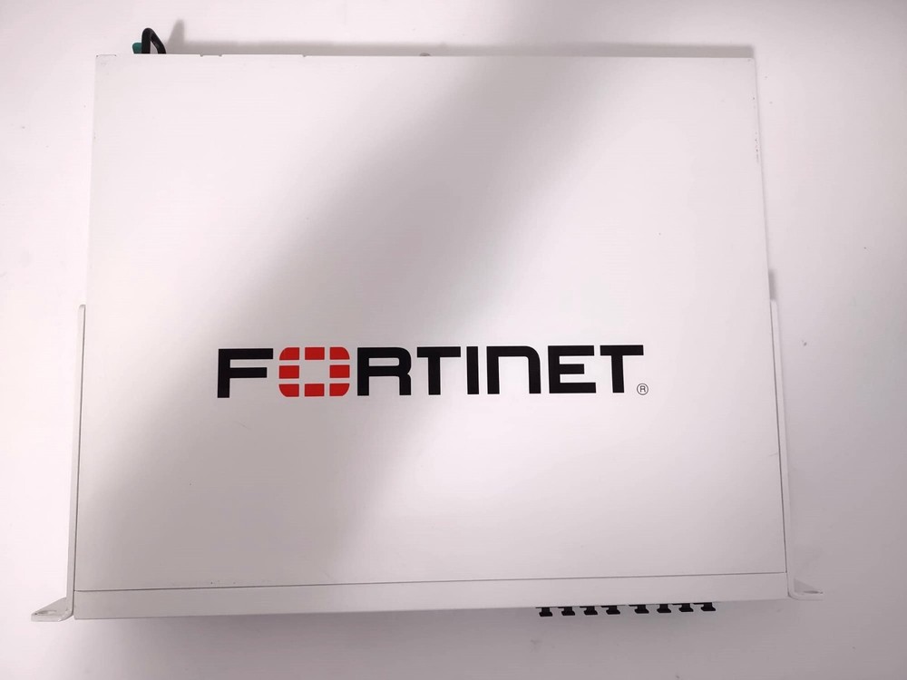 FortiGate FG-300E Network Security-Firewall "unregistered"