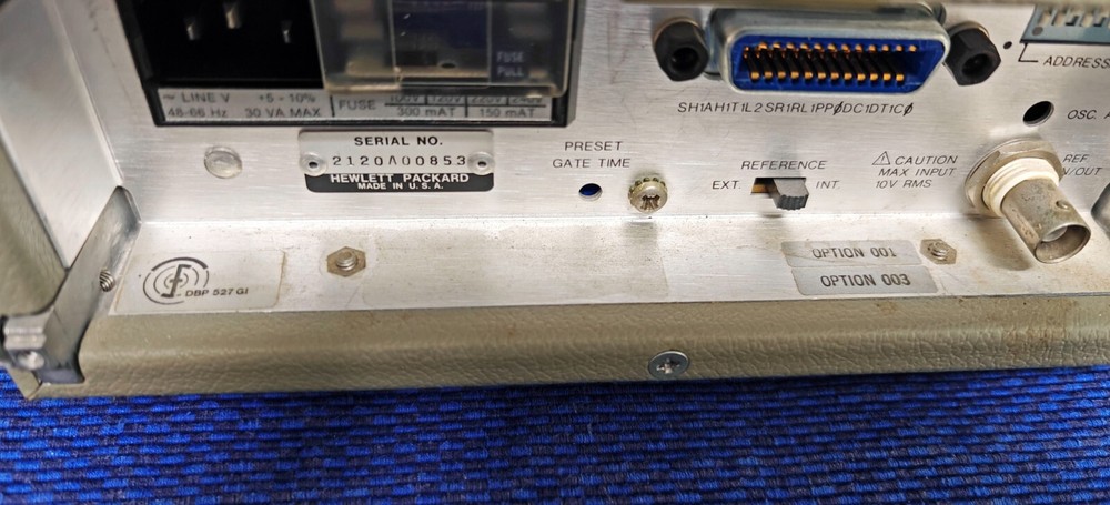 Hewlett Packard 5316A 100 MHz Universal Counter