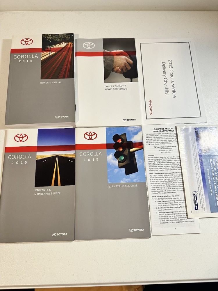 2015 Toyota Corolla Owner's Manual Set