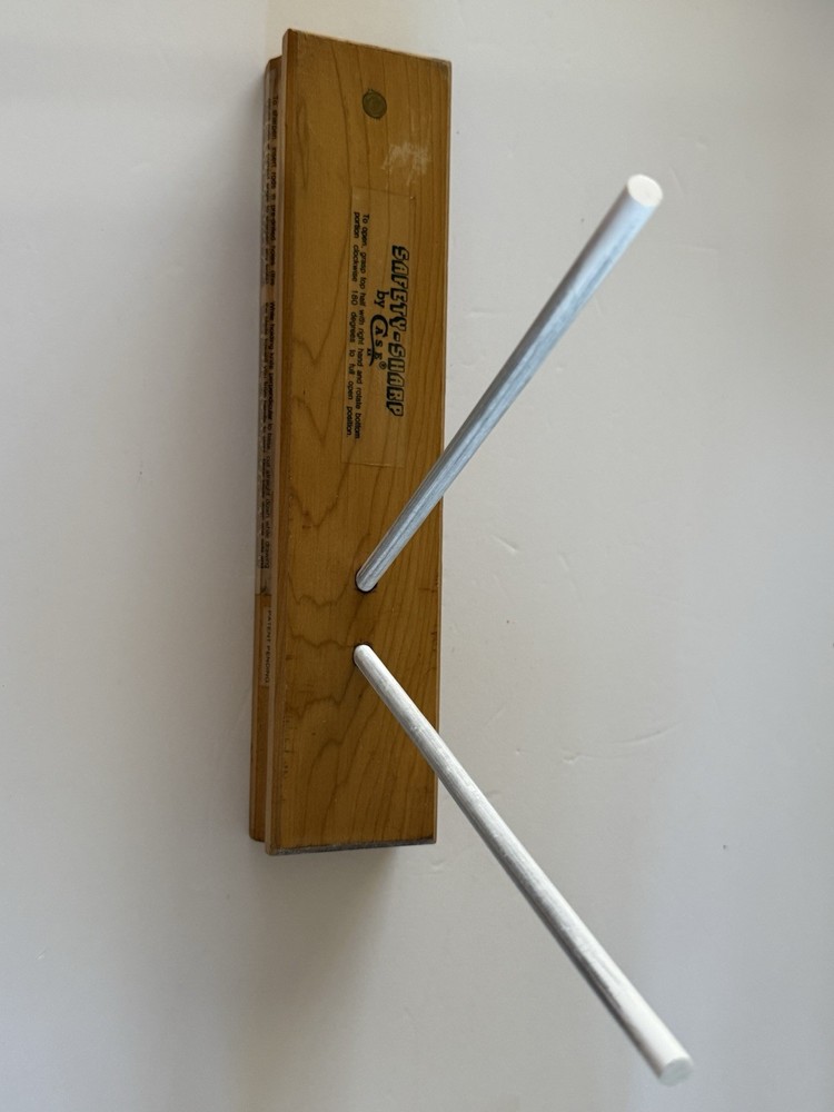 Case Safety Sharp Knife Sharpener Wood Case Holder With Rods