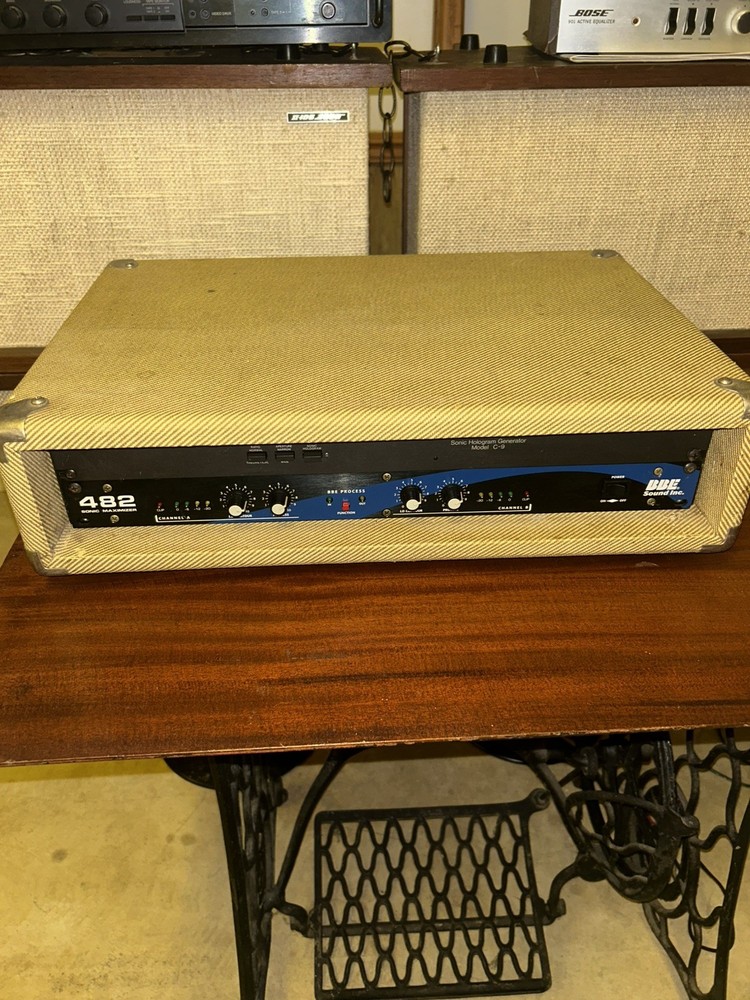 BBE 482 Sonic Maximizer Vintage 2-Channel Rackmount Audio Enhancer Processor