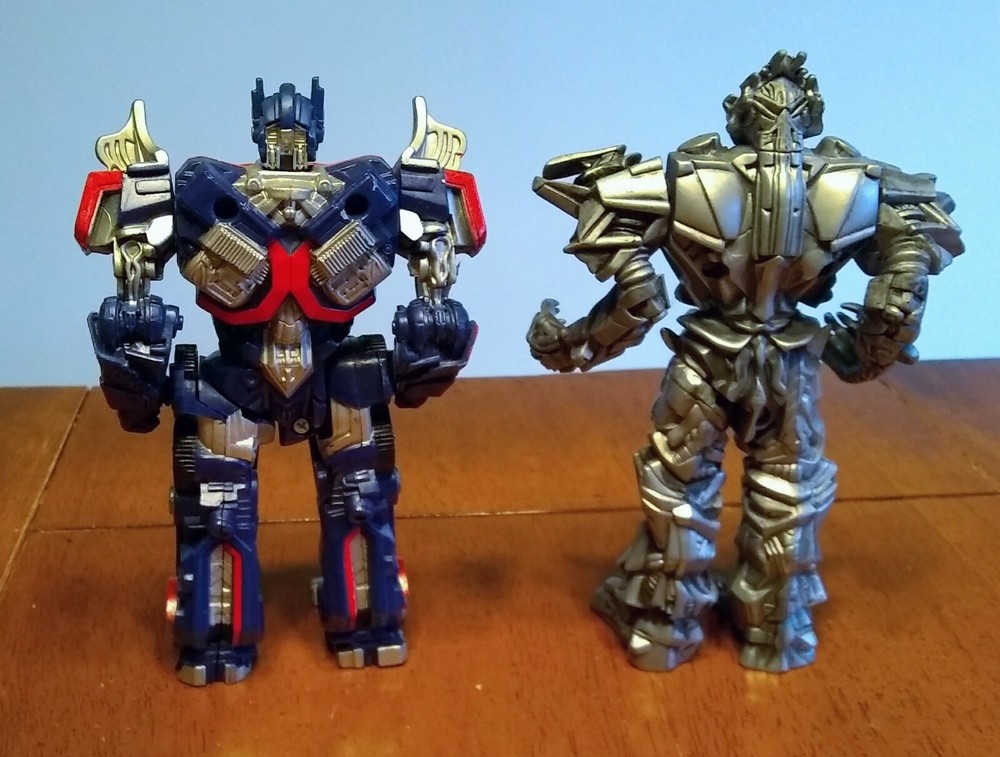 2007 Hasbro Transformers Robot Fighters Game Optimus Prime vs Megatron