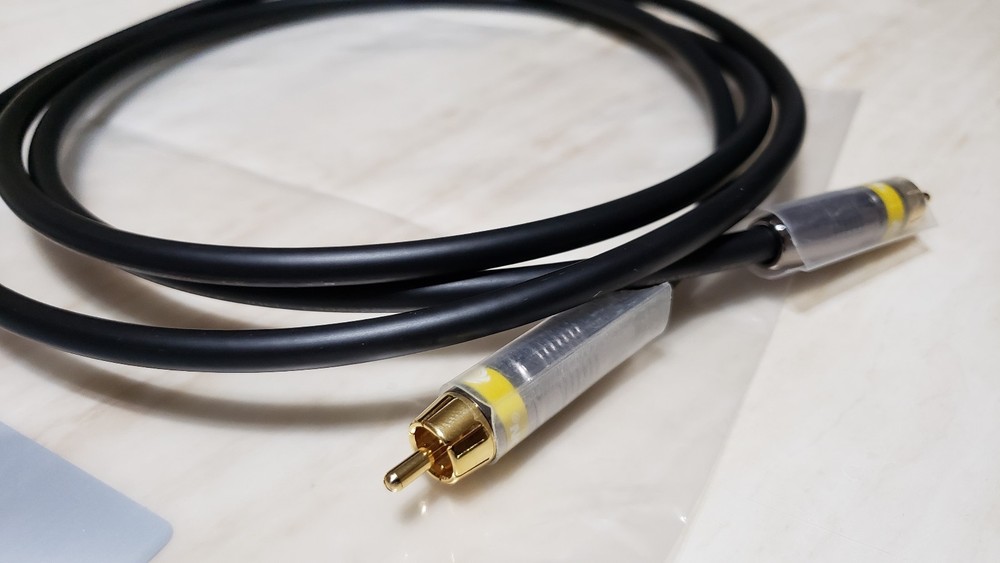 Crestron CBL-RCA-6 RCA Composite Video and S/PDIF Audio Interface Cable, 6 ft