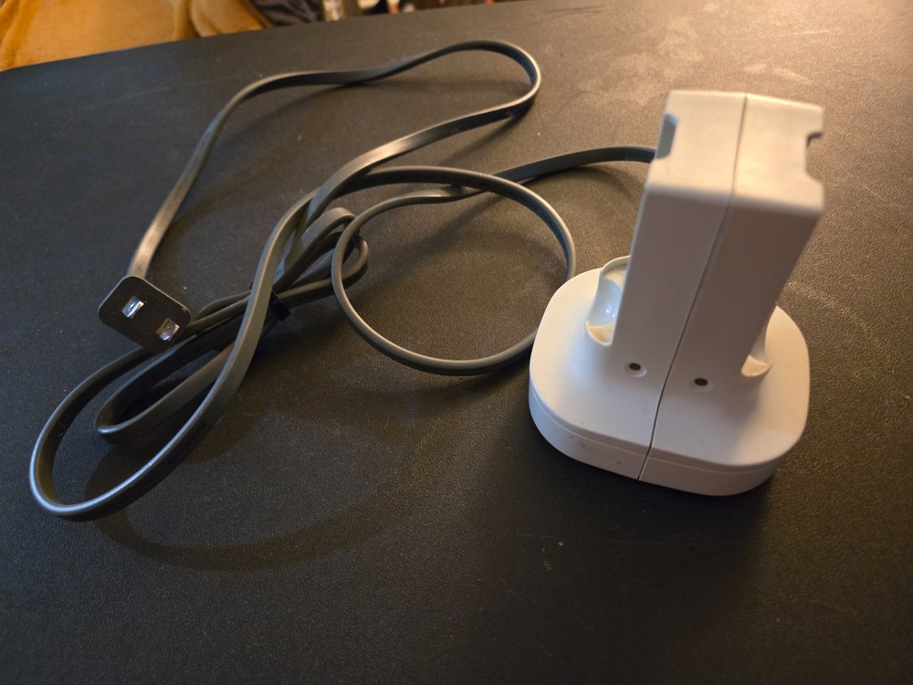 Quick Charge Kit For Xbox 360 with cable