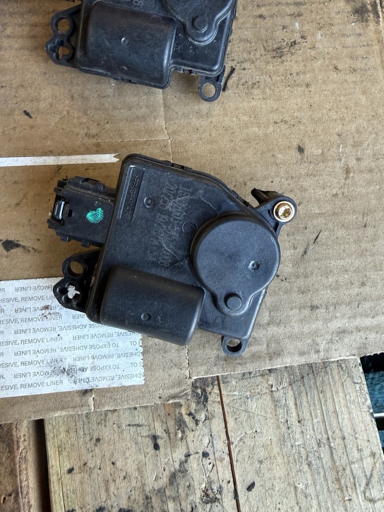 PACCAR TEMPERATURE BLEND MODULE T6892003