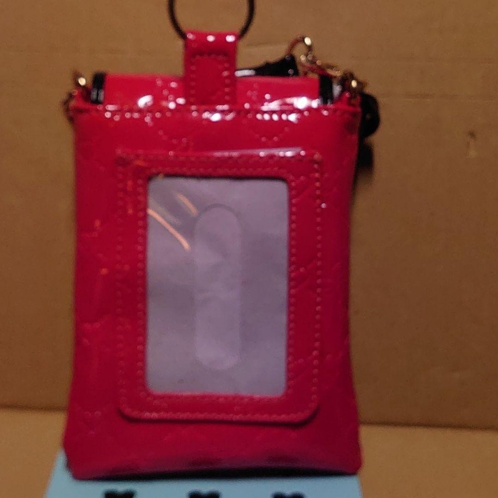 Hello Kitty Embossed Gadget Case With Mirror ()