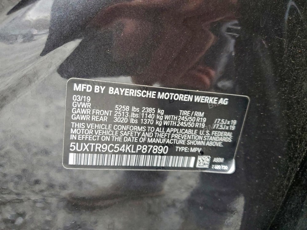 X3 2019 Glove Box 4962446
