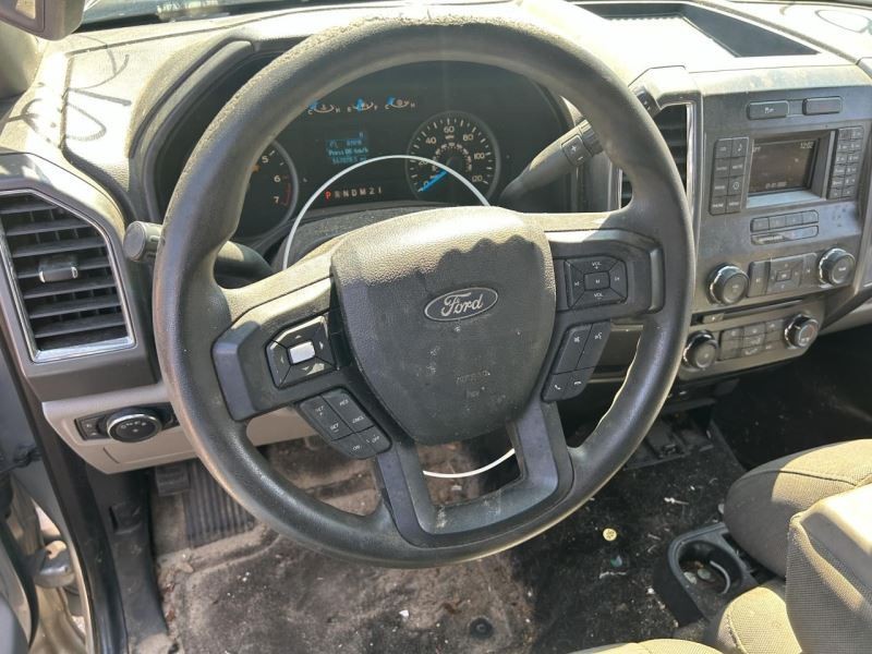 F150 2015 High Mounted Stop Light 104714187