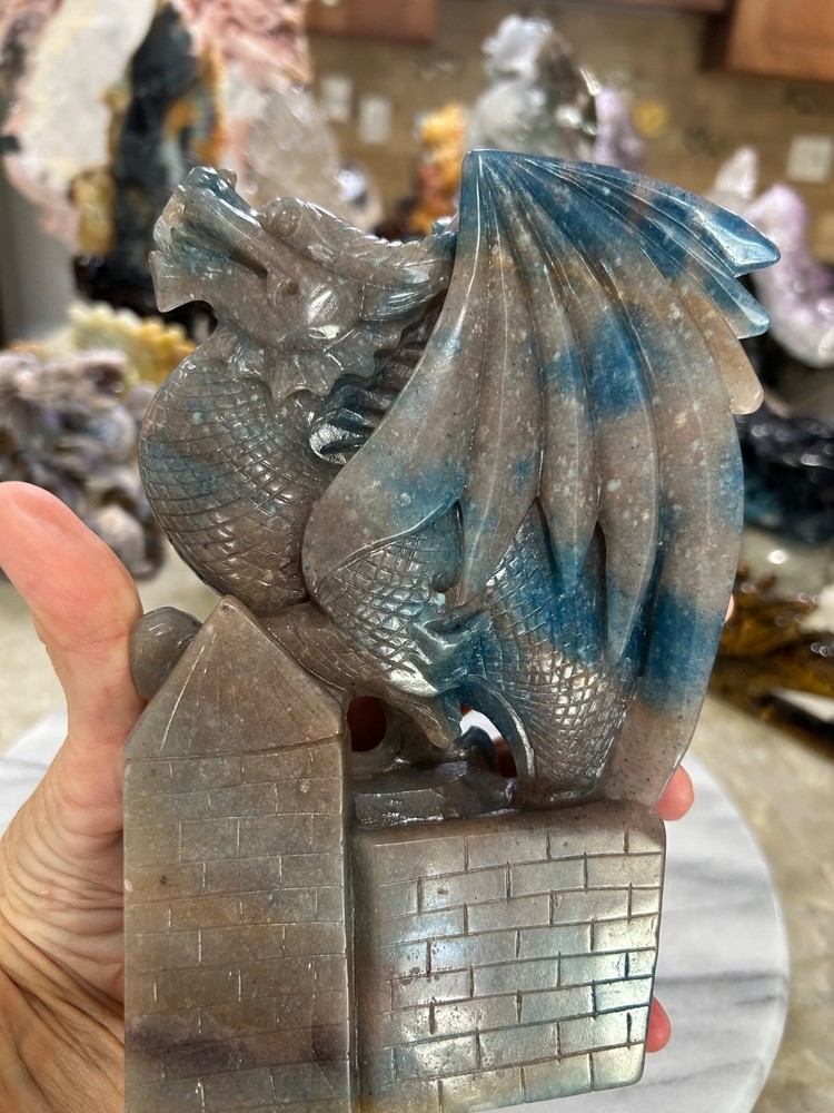 Trolleite fly Dragon carving