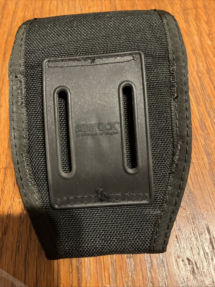 Nylon Handcuff Case