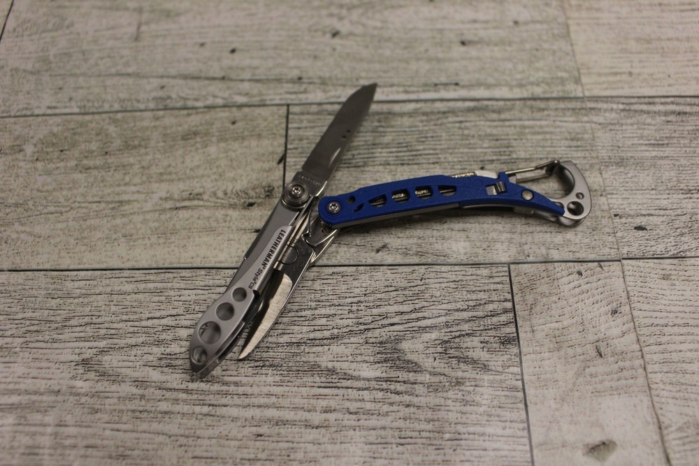 Leatherman Style CS 44-60 Multitool with K2 Flashlight - Used