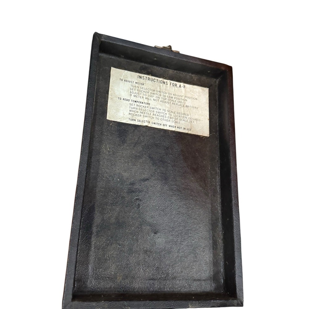 Mechanical Refrigeration Ent. Annie Analyzer Model A-8 Electronic Thermometer