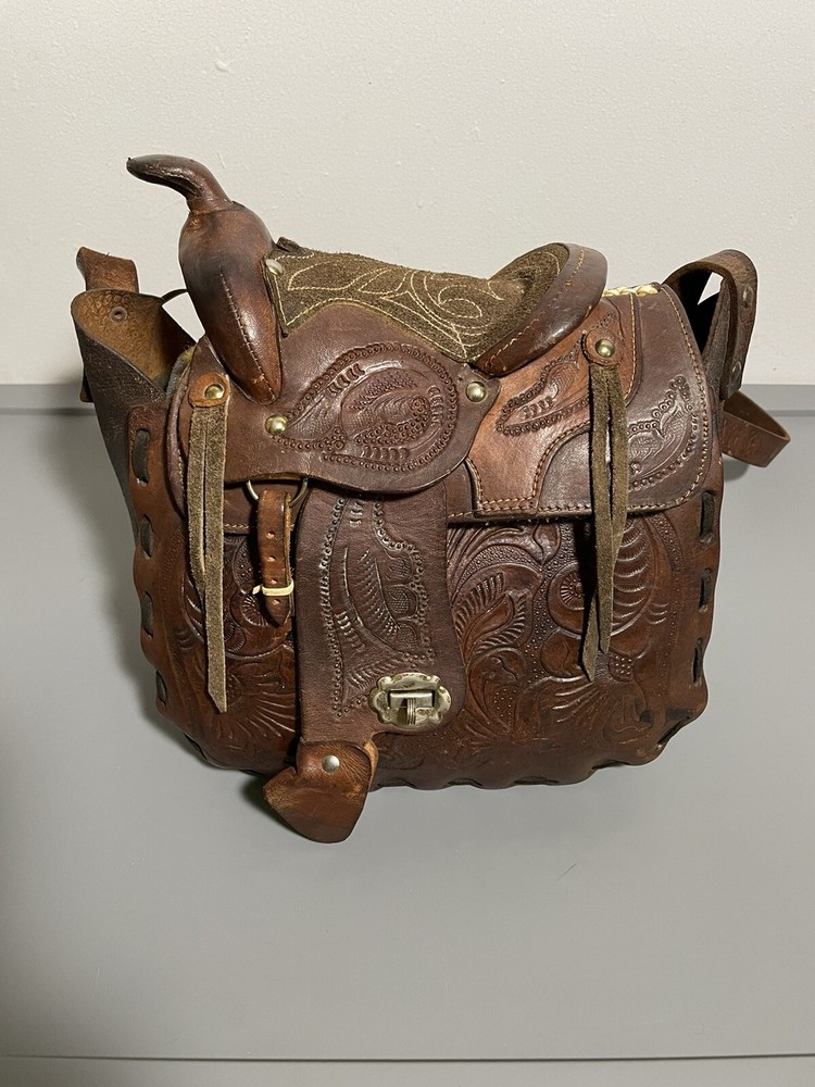 Vintage tooled leather Saddle Purse