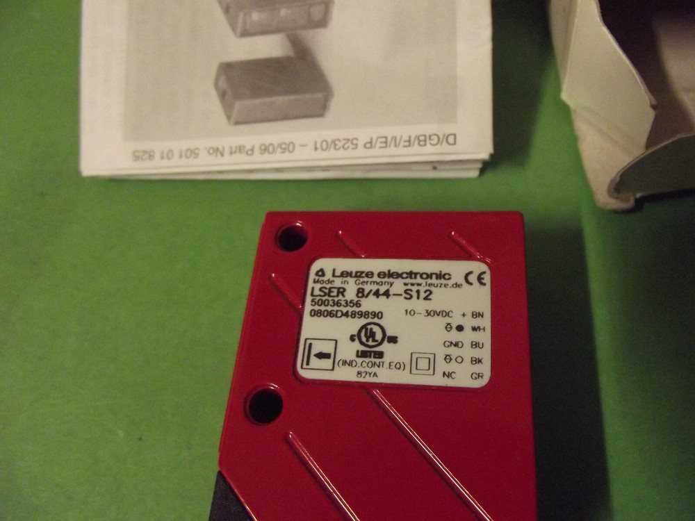 LEUZE ELECTRONIC LSER 8/44-S12