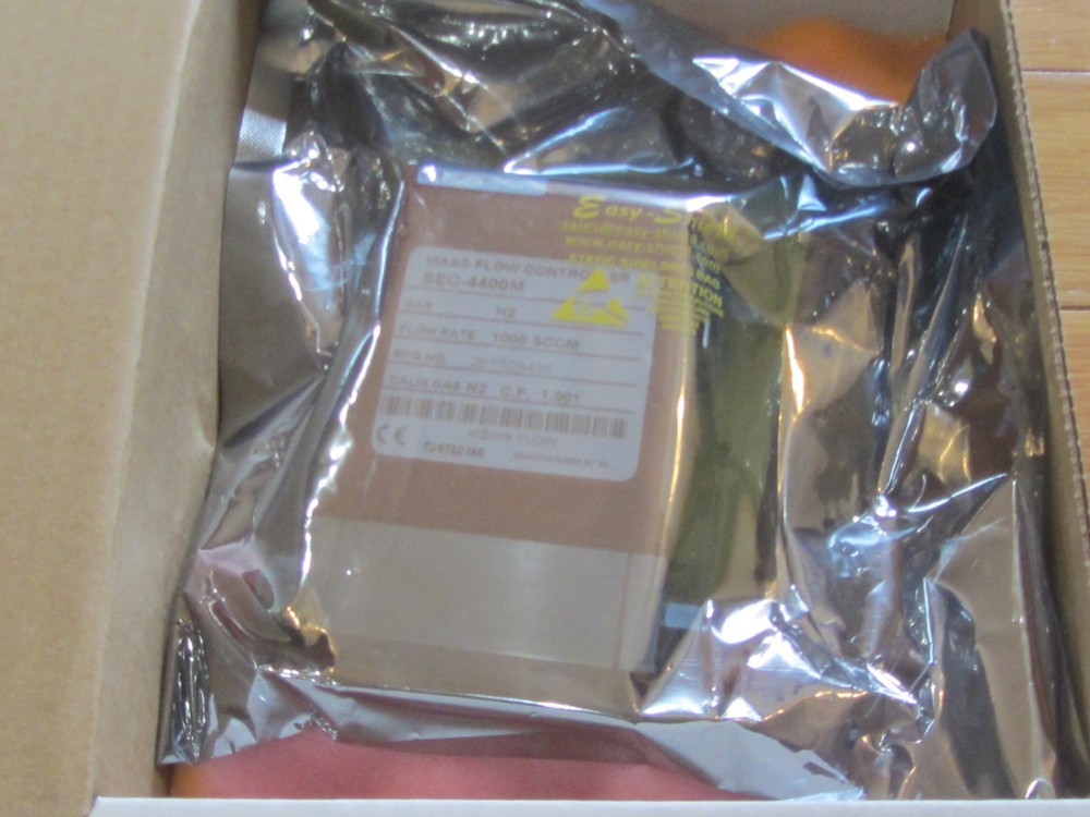 Stec SEC-4400M Mass Flow Controller! 1000 SCCM H2! NEW IN WRAPPER! PERFECT!