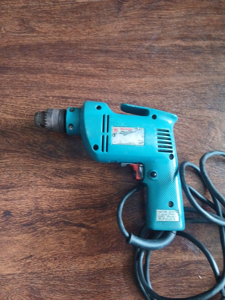 Makita Drill 10mm DP3720 Variable Speed Corded Drill
