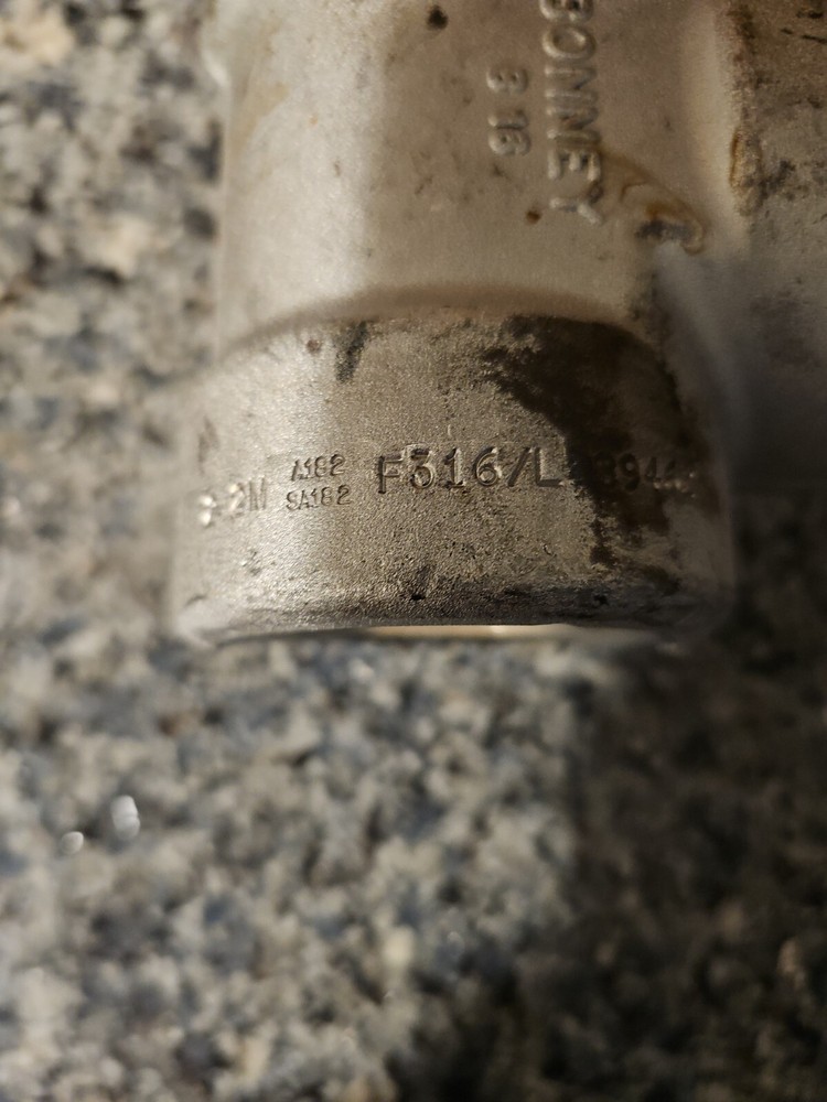 Bonney Forge 2" 2000 Threaded Tee